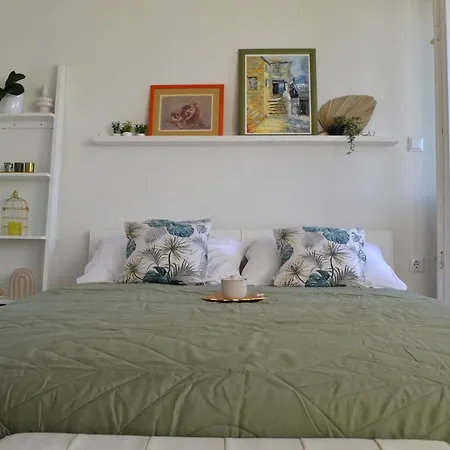 Luna Apartament *